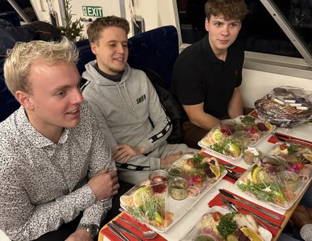 Et ungt firma med højt humør